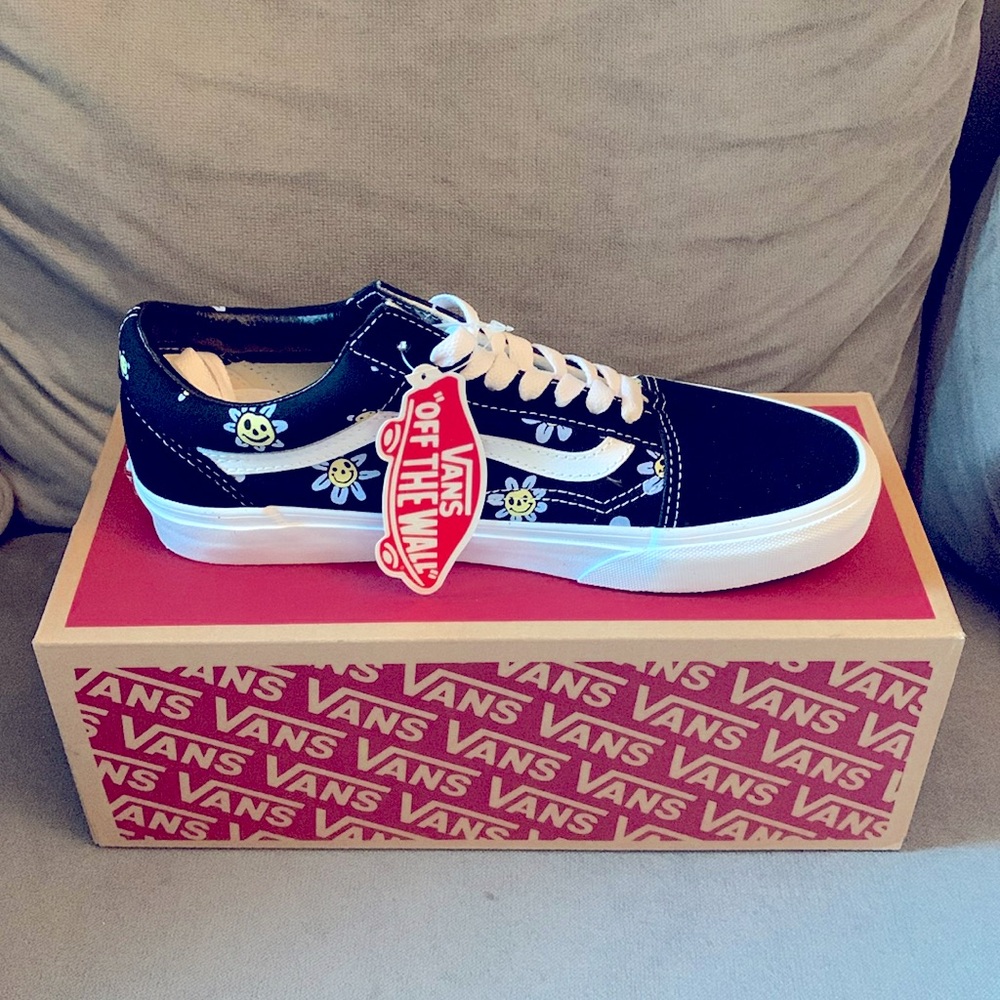 Trippy Grin Vans